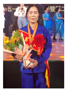 20年匠心守護 | 牛艷麗：用雙手托起千萬家的幸福，以真心書寫家政人的芳華~